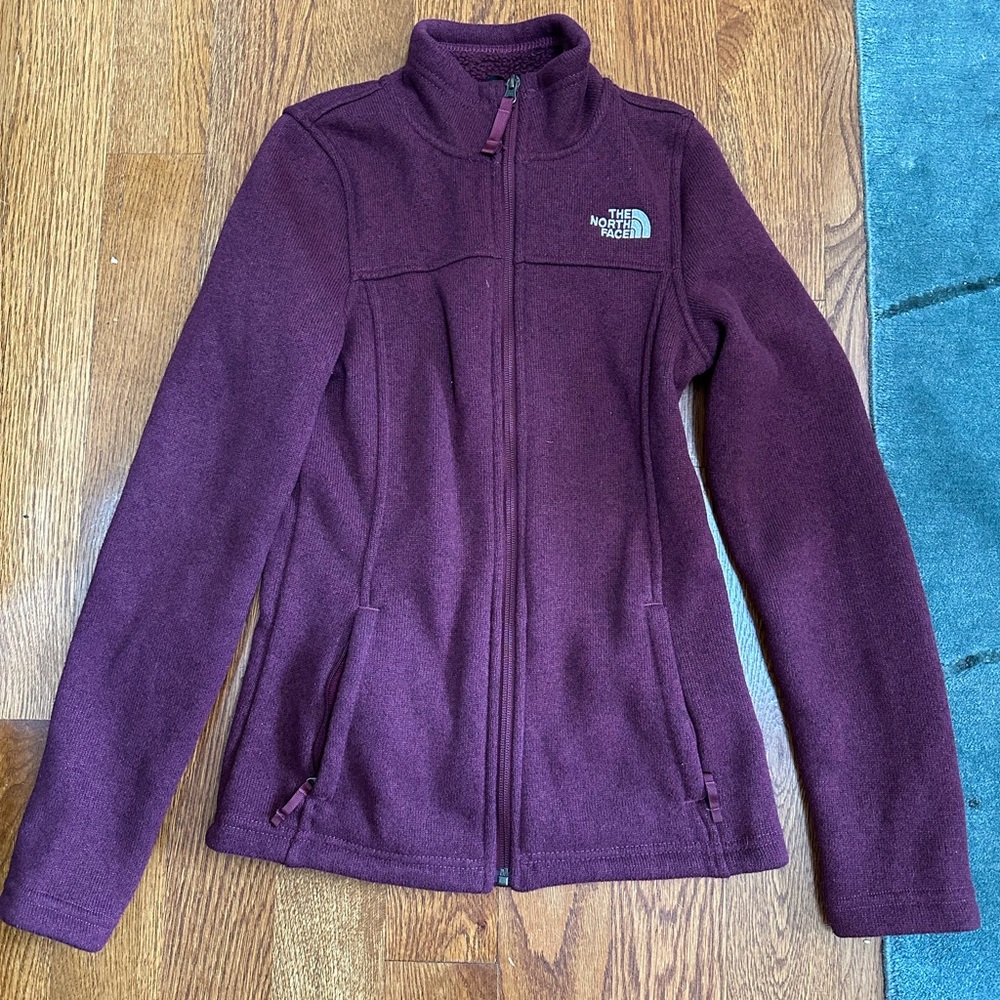 The North Face Women's maroon Jacket xs